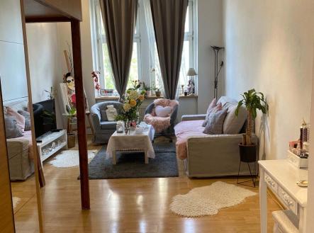 obyvaci-pokoj-kopie.jpg | Pronájem bytu, 1+1, 38 m²