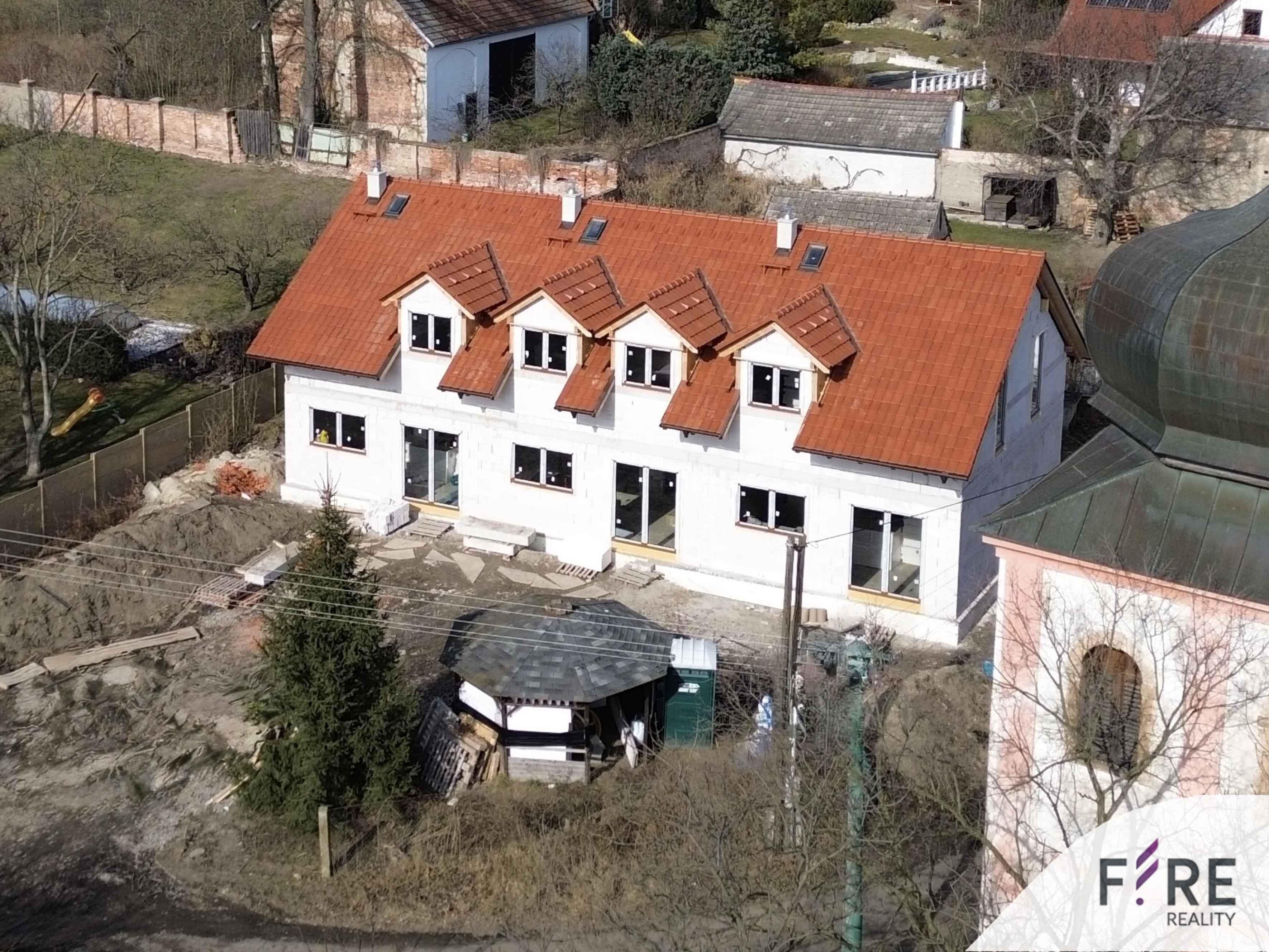 Prodej dům Vícegeneracní dům, 282㎡|Mladá Boleslav, Středočeský kraj, Skorkov, 294 74