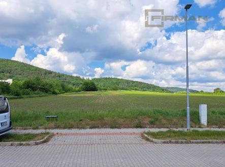 foto: 1 | Prodej - pozemek pro bydlení, 716 m²