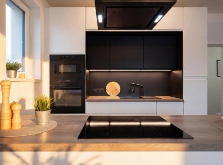 kuchyňská linka | Prodej bytu, 4+kk, 83,6 m²