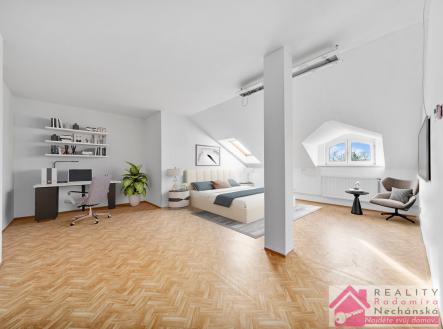 Prodej bytu, 4+1, 120 m²