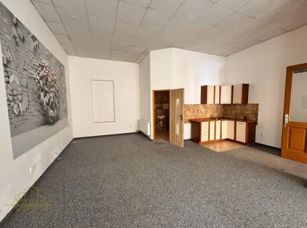 foto: 2 | Prodej - obchodní prostor, 40 m²