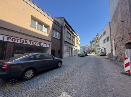 foto: 3 | Pronájem - obchodní prostor, 183 m²