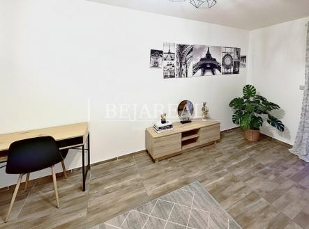 Pokoj | Pronájem bytu, 3+kk, 68 m²