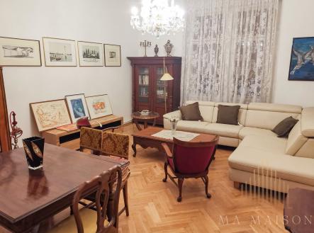 095e3571-2423-4513-bebb-0d30f266a84a | Pronájem bytu, 3+kk, 105 m²