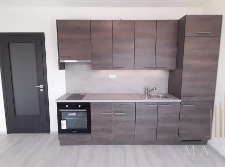 20200114_122928 | Pronájem bytu, 1+kk, 33 m²