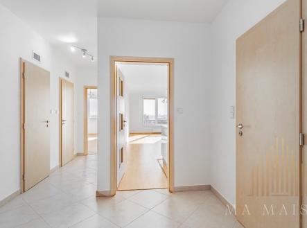 Chodba 2 | Pronájem bytu, 3+kk, 95 m²