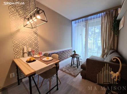 1ef9212f-3bc0-4b0b-bd0d-82eea4c2e189 | Pronájem bytu, 2+kk, 38 m²