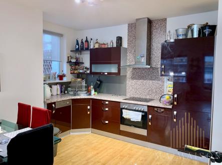 8EC1FFF6-2F5D-487A-B68D-713AAAFBE6C4 | Pronájem bytu, 2+kk, 137 m²