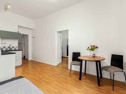 StudioBARAK-3 | Prodej bytu, 2+kk, 37 m²