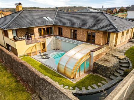 Prodej - dům/vila, 342 m² obrázek