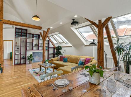 Prodej bytu, 2+kk, 124 m²