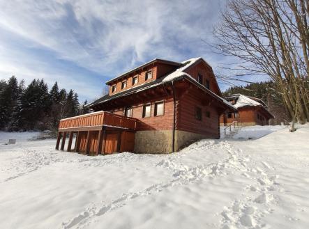 Prodej - chata/rekreační objekt, 1 083 m²