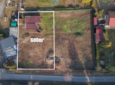 unhost-dim-3 | Prodej - pozemek pro bydlení, 632 m²