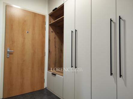 IMG_20241016_081455 | Pronájem bytu, 1+kk, 77 m²