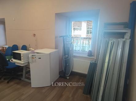 IMG_20250903_095512269_HDR | Pronájem - obchodní prostor, 33 m²