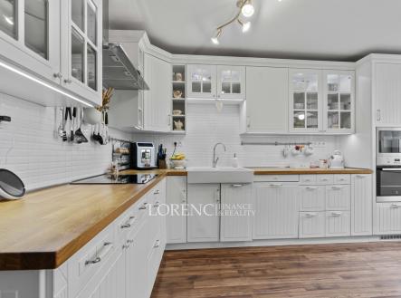 Kuchyne2 | Prodej - dům/vila, 130 m²