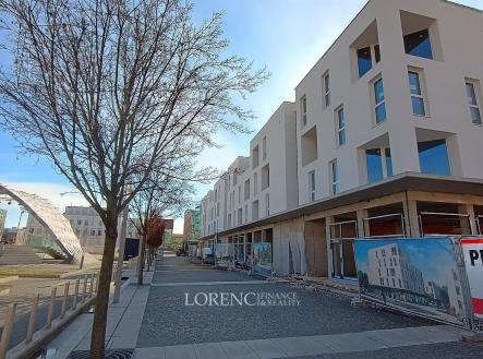 z_namesti_pohled | Pronájem bytu, 2+kk, 37 m²