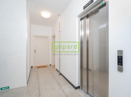 dsc00325.jpg | Pronájem bytu, 1+kk, 37 m²