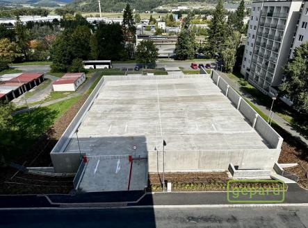 ff21b163-044c-4939-9153-299e2a753dc5-1.jpg | Pronájem - malý objekt/garáž