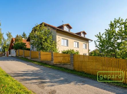 ext-dum-jaro-2.jpeg | Prodej - dům/vila, 350 m²