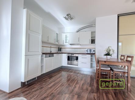 img-1100.jpeg | Pronájem bytu, 3+kk, 96 m²