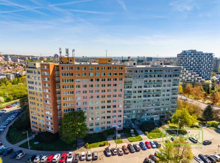 dji-20260424114702-0487-d-hdr.jpg | Prodej bytu, 3+kk, 108 m²