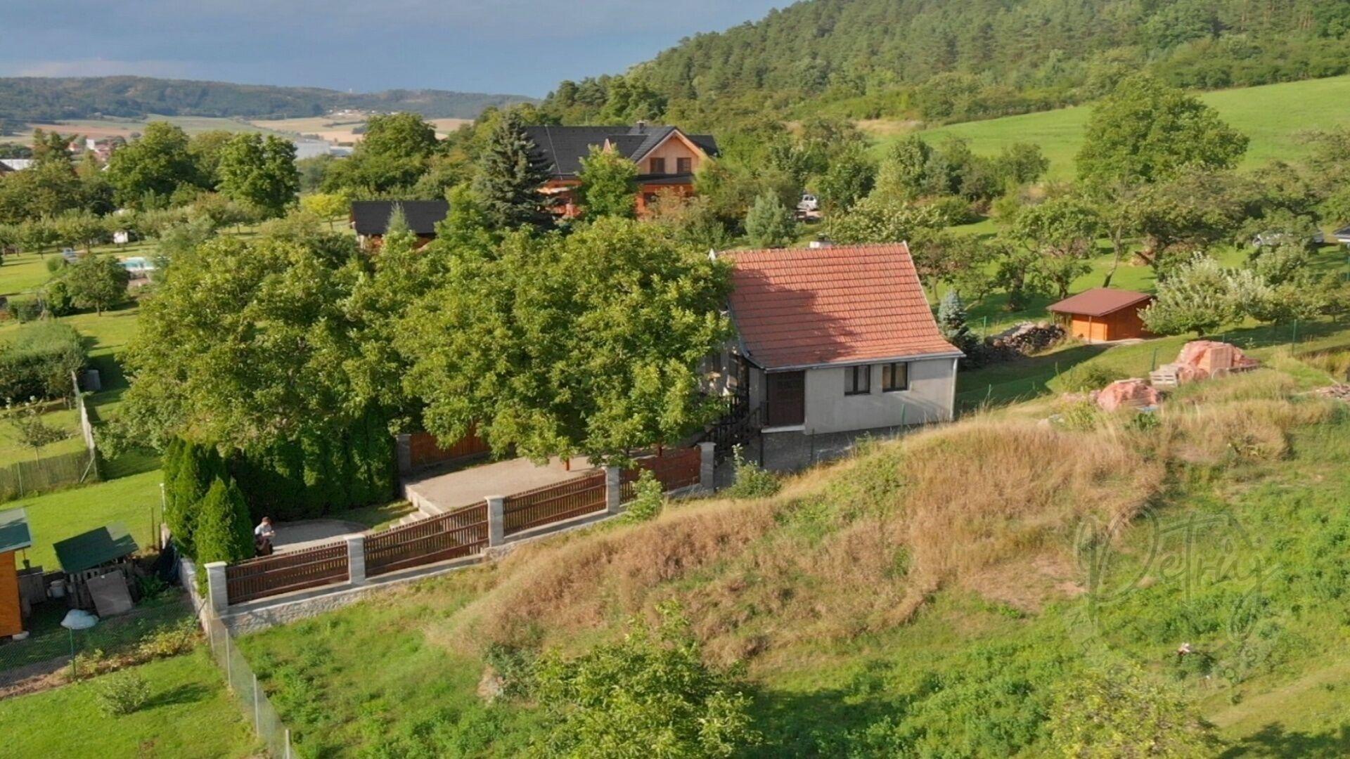 Čebín, chata 2+kk, 42 m2, zahrada