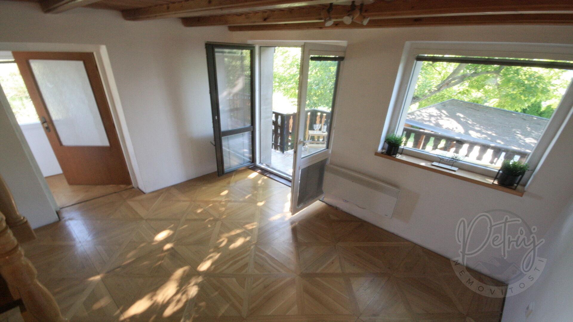 Čebín, chata 2+kk, 42 m2, zahrada