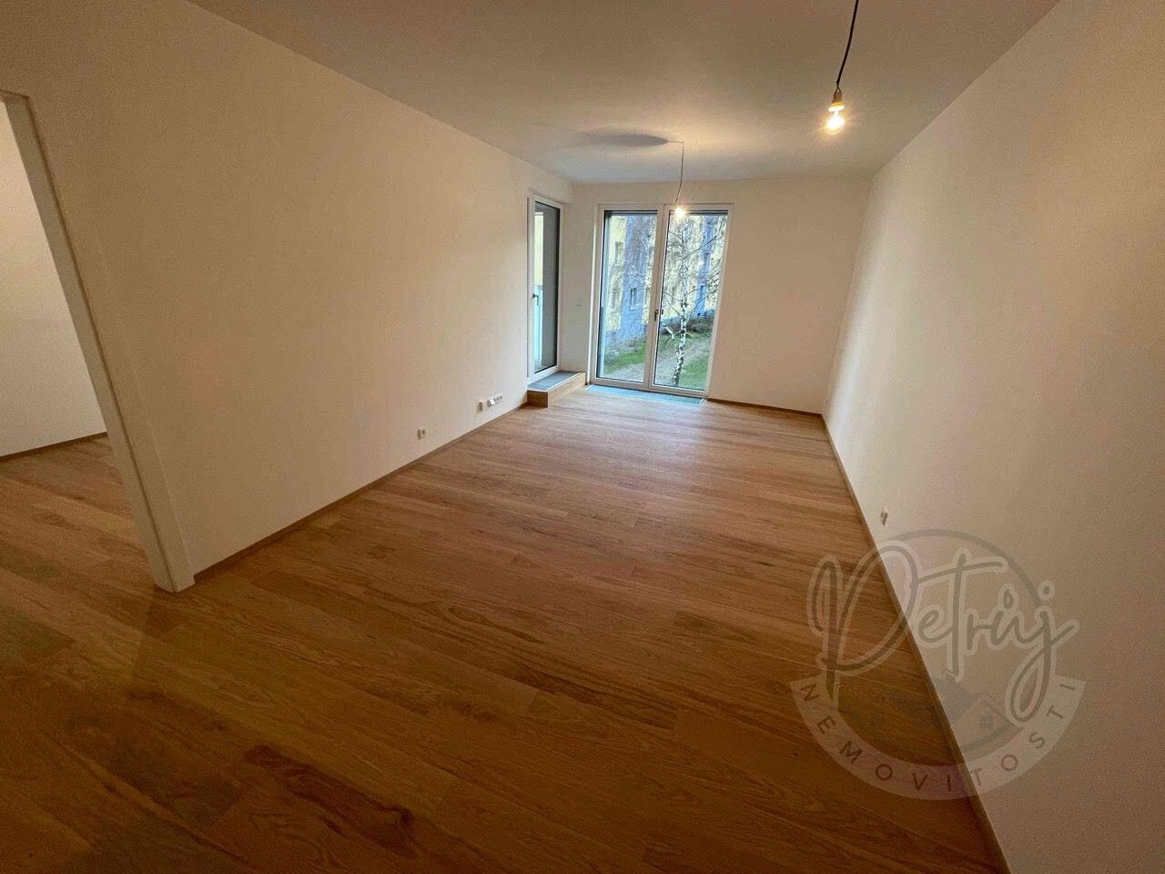 Pronájem luxusního bytu 2kk Praha Michle