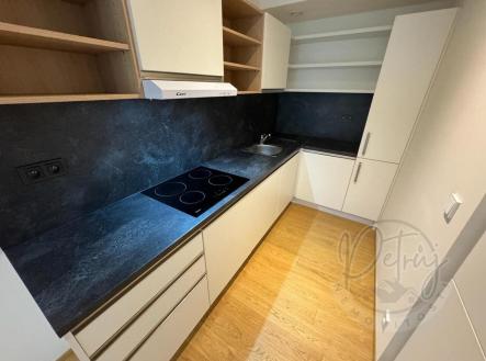 Pronájem bytu, 2+kk, 59 m²