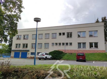 foto: 2 | Prodej - komerční objekt, jiný, 900 m²