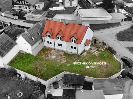 foto: 1 | Prodej - dům/vila, 210 m²