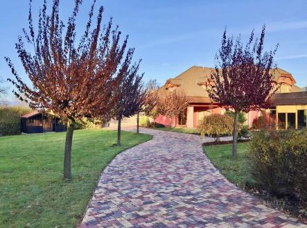 foto: 2 | Prodej - dům/vila, 295 m²