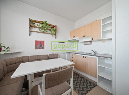 kuchyně | Prodej bytu, 1+1, 41 m²