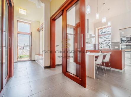 Pronájem bytu, 4+1, 178 m²