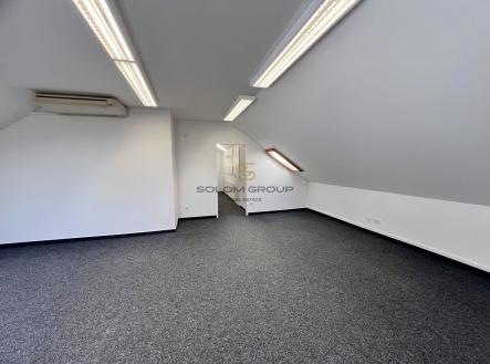Pronájem - kanceláře, 88 m²