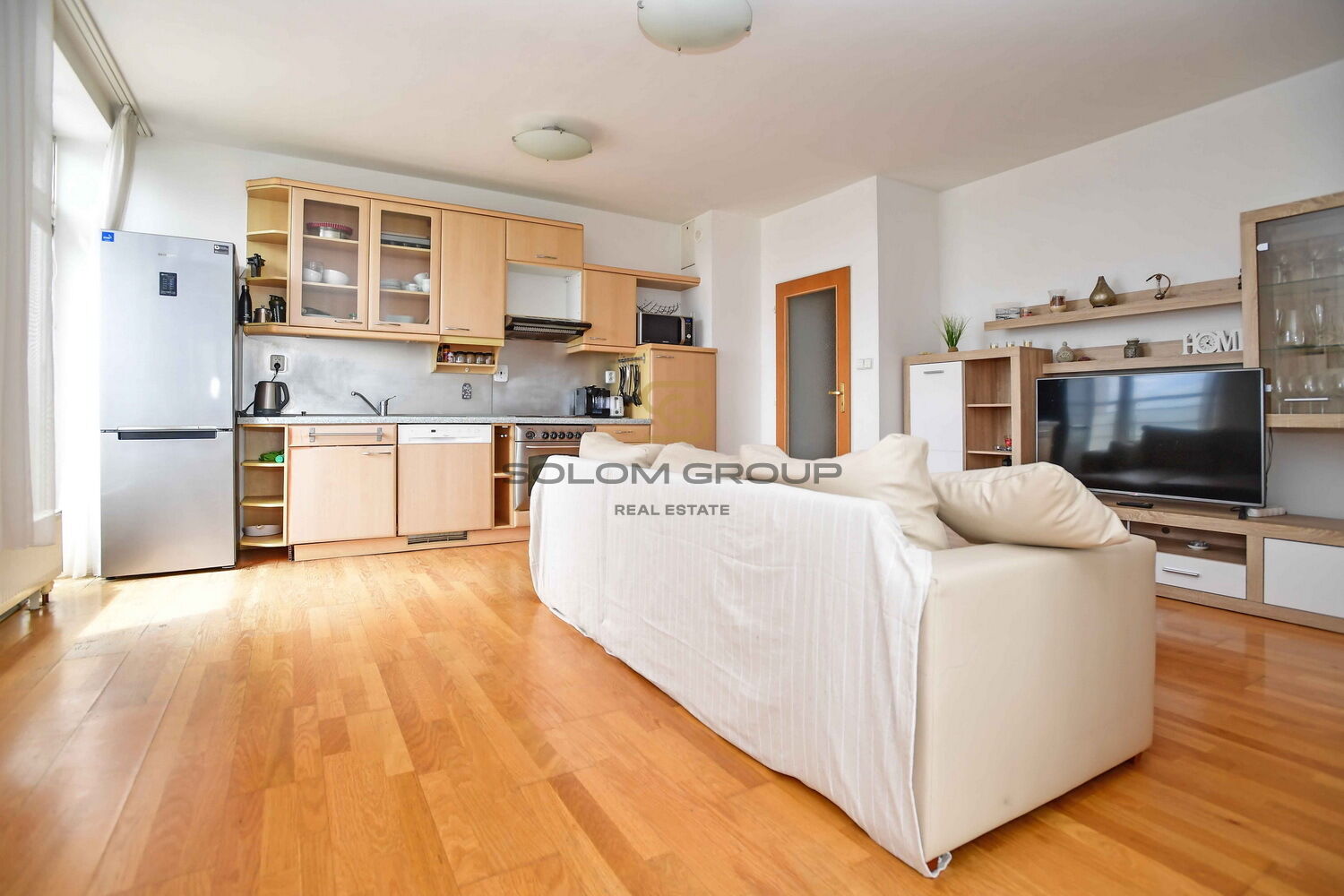 Pronájem bytu 2+kk / Lodžie, 67 m², Praha 10 - Strašnice