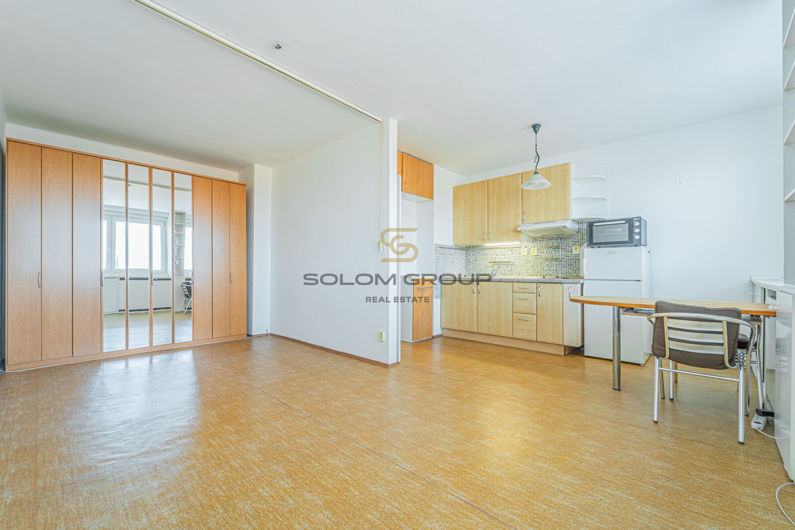 Prodej bytu 1+kk, 30 m², po částečné rekonstrukci, Praha - Hloubětín