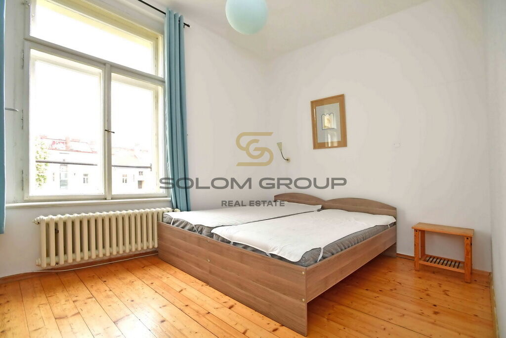 Pronájem bytu 3+1, 80 m². Po úpravách. Výborná dopravní dostupnost 2 min. chůzí Metro A, Vinohrady