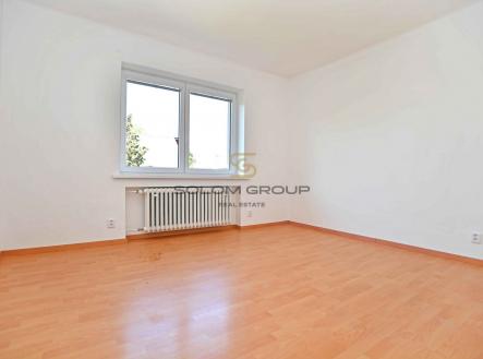 Pronájem - dům/vila, 220 m²