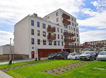Pronájem bytu, 2+kk, 62 m² obrázek