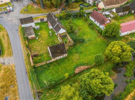 Prodej - pozemek pro bydlení, 1 745 m²