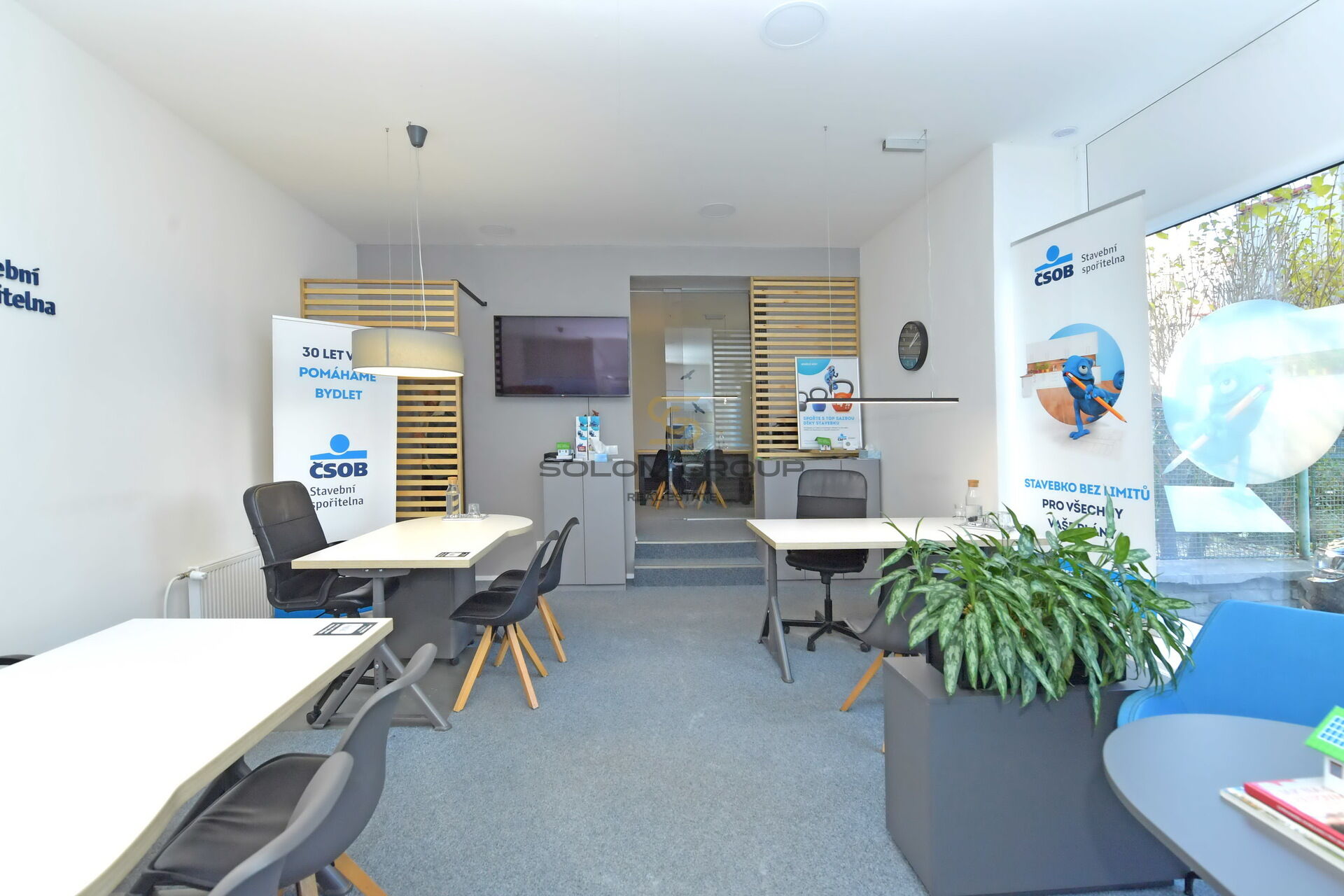 Pronájem komerčního prostoru, 66 m² Po úpravách, Výborná dopravní dostupnost, Pražského povstání