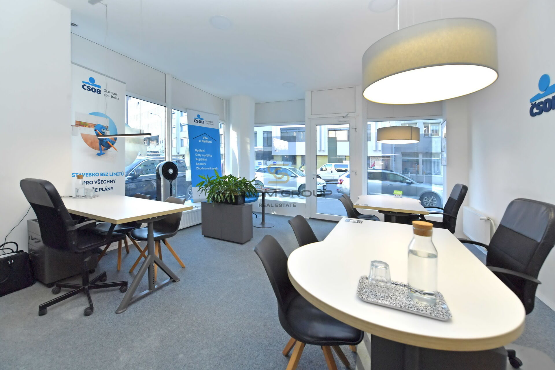 Pronájem komerčního prostoru, 66 m² Po úpravách, Výborná dopravní dostupnost, Pražského povstání