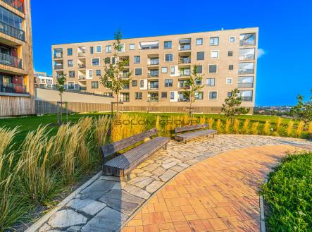 Pronájem bytu, 1+kk, 37 m²