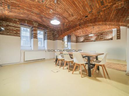 Prodej - obchodní prostor, 125 m²