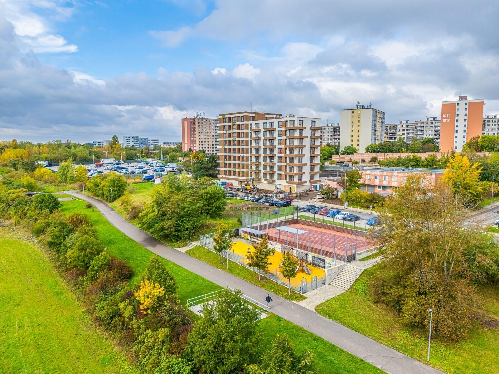 Prodej bytu 2+kk/L, 51,8 m², DV, Praha 14 - Černý Most ulice Ocelkova, Novostavba