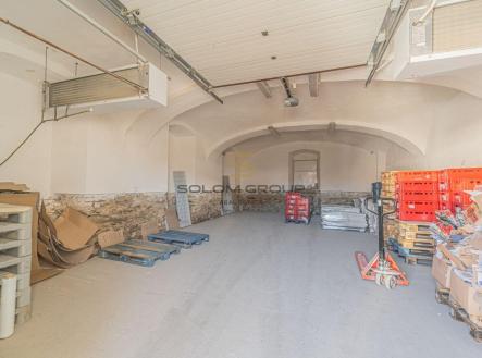 Pronájem - skladovací prostor