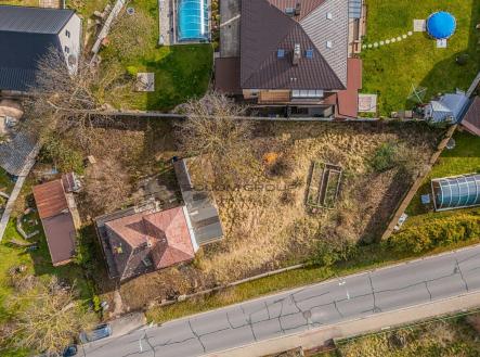 Prodej - pozemek pro bydlení, 718 m²